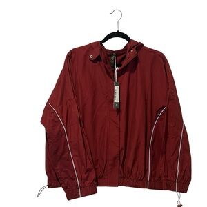 NWT Women's Interval Burgundy Hooded Jacket windbreaker size medium